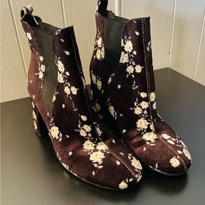 Beautiful Flowery Ankle Boot